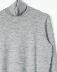 UNIQLO sweterek 100% wełna | M