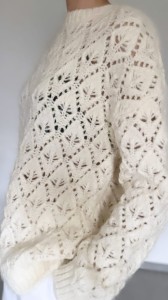sweter ecru oversize | S-M