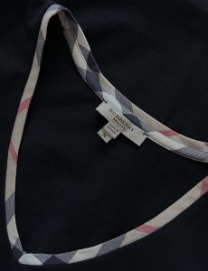 Burberry bluzka z lamówką | M
