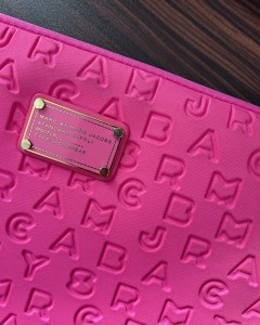 Marc Jacobs etui na laptopa